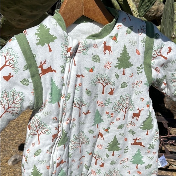 Looxii Sleep Sack Winter Forest Green and White Size 6-18 Months - Picture 3 of 4